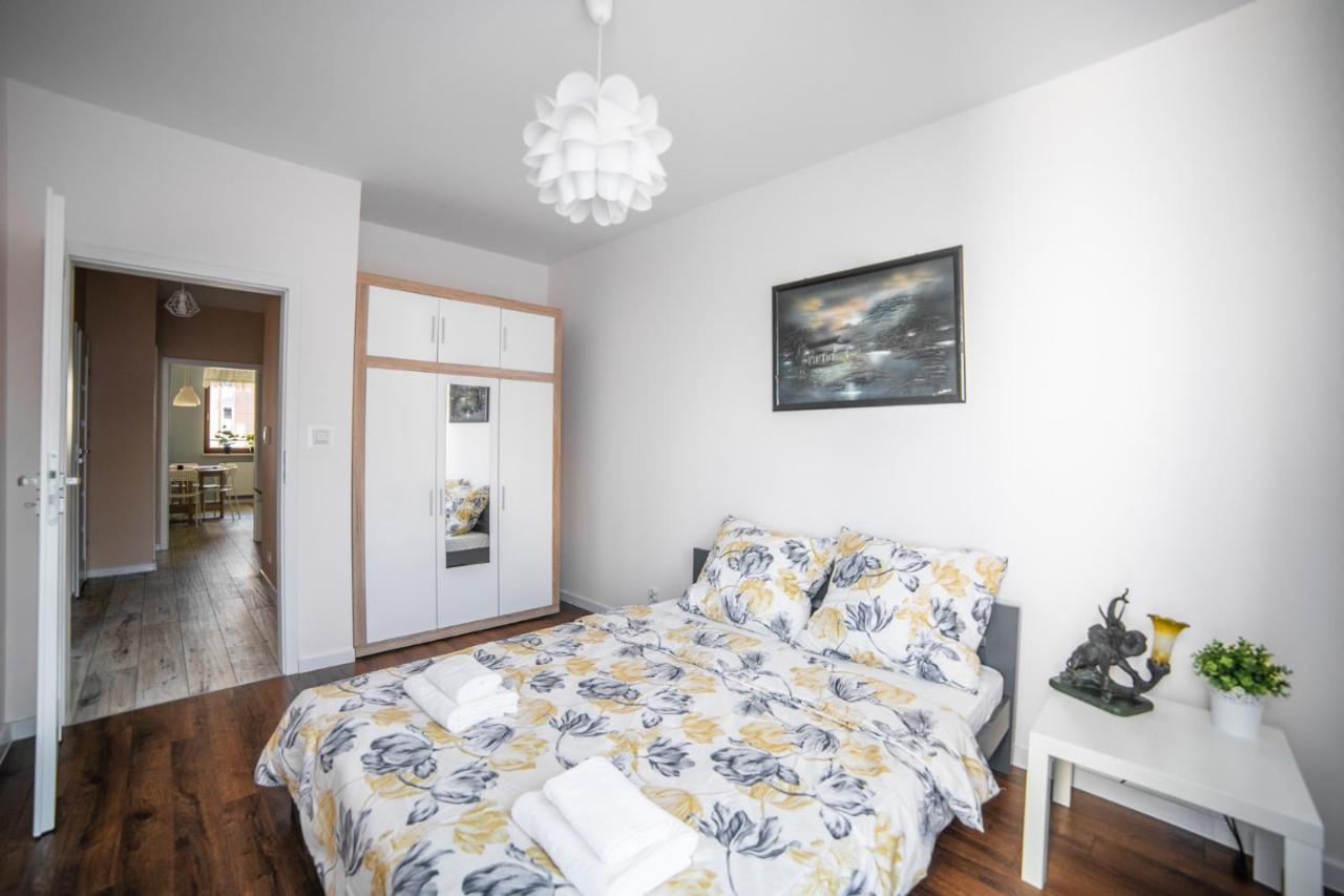 Nullo 3-Bedroom Apartment คราคูฟ ภายนอก รูปภาพ